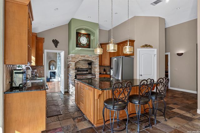 22819 Central Pr, San Antonio, TX 78255