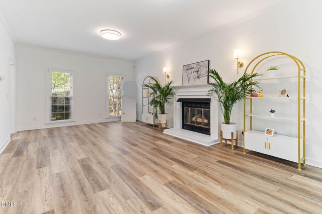 100 Arlington Ridge, Cary, NC 27513