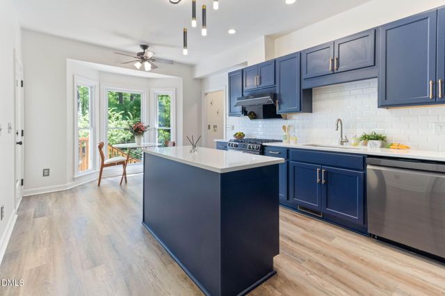 100 Arlington Ridge, Cary, NC 27513