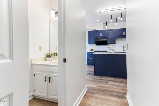 100 Arlington Ridge, Cary, NC 27513