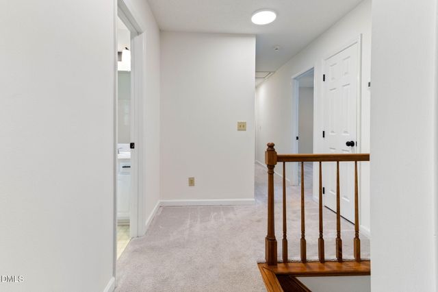 100 Arlington Ridge, Cary, NC 27513