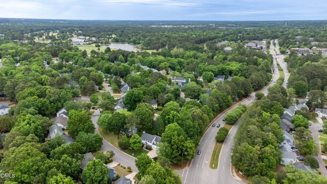 100 Arlington Ridge, Cary, NC 27513