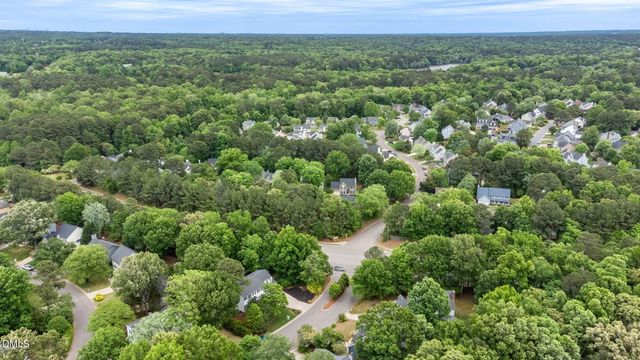 100 Arlington Ridge, Cary, NC 27513