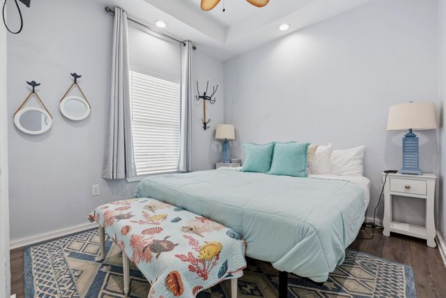 145 Jewel Drive, Port Bolivar, TX 77650