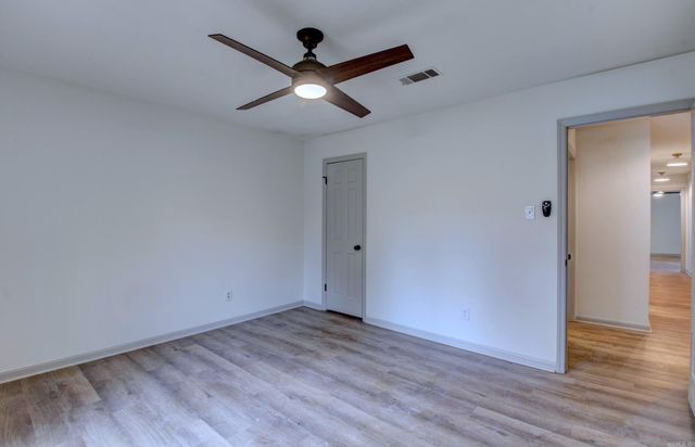 8 Fox Run Drive, Little Rock, AR 72210