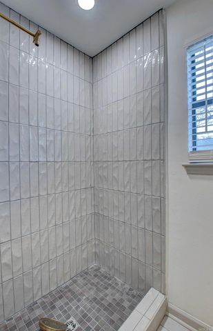 8 Fox Run Drive, Little Rock, AR 72210