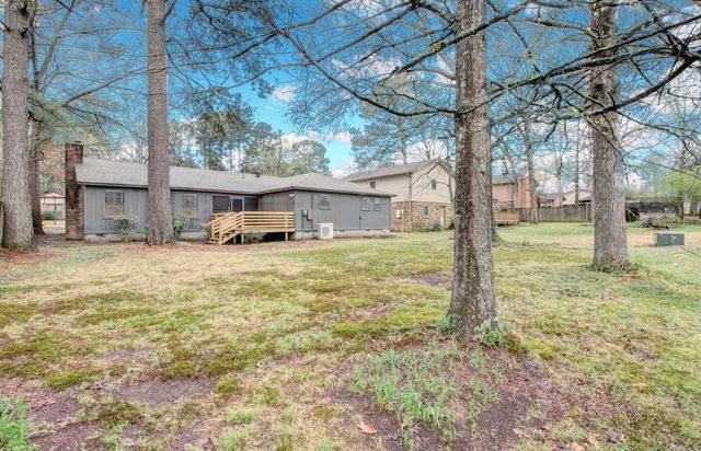 8 Fox Run Drive, Little Rock, AR 72210