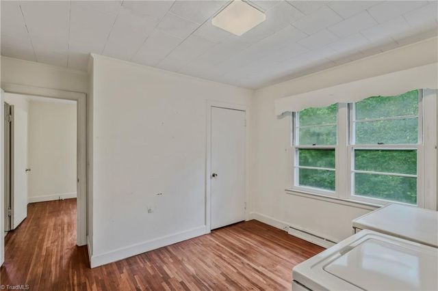 208 Linville Road, Mount Airy, NC 27030
