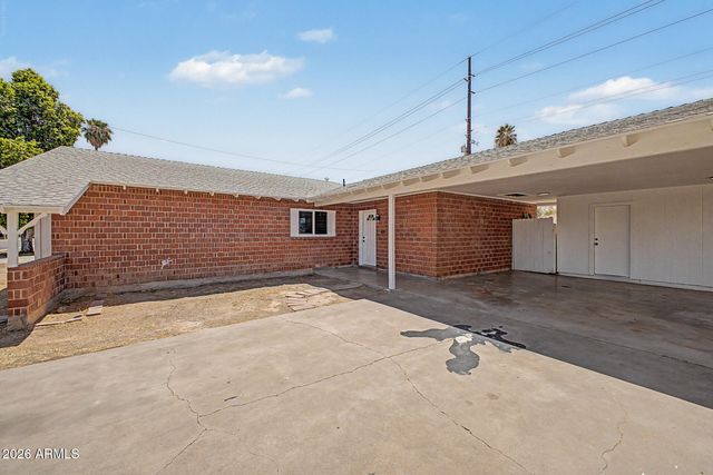 4031 W CLAREMONT Street, Phoenix, AZ 85019