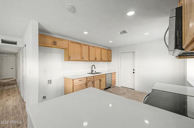 4031 W CLAREMONT Street, Phoenix, AZ 85019