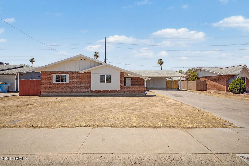 4031 W CLAREMONT Street, Phoenix, AZ 85019