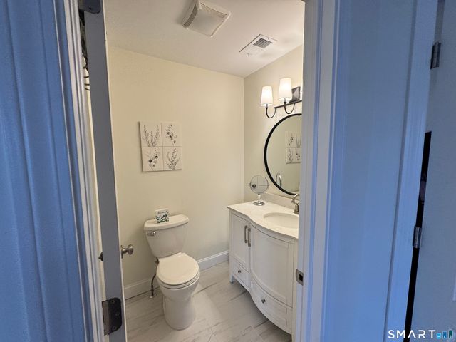 12 Spindle Hill Road 8G, Wolcott, CT 06716