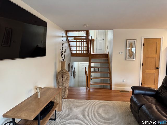 12 Spindle Hill Road 8G, Wolcott, CT 06716