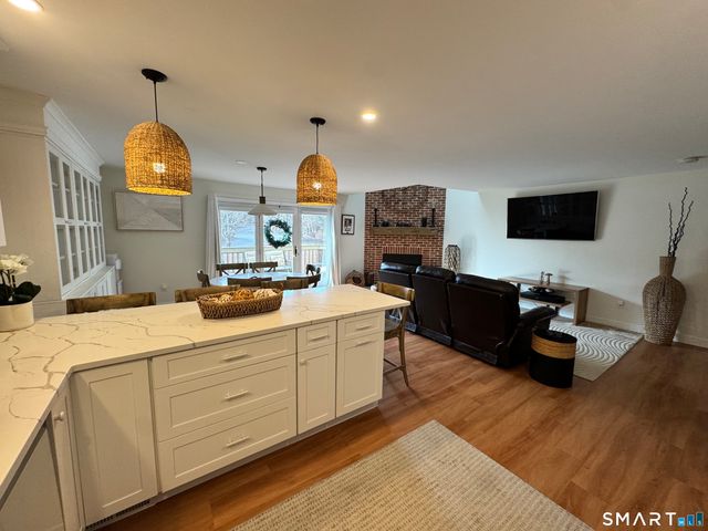 12 Spindle Hill Road 8G, Wolcott, CT 06716