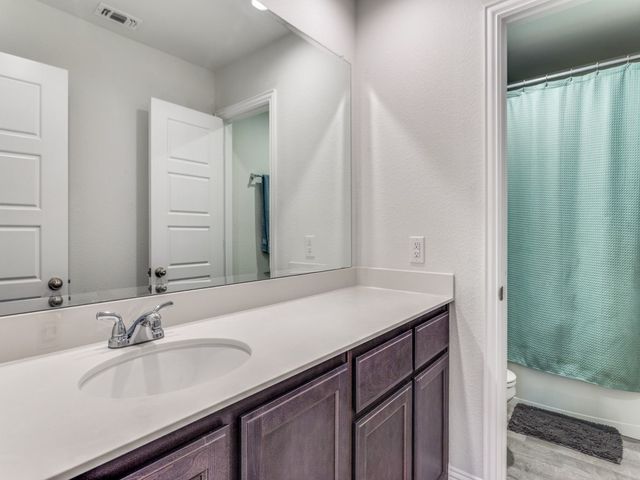 5629 Surry Mountain Trail, Fort Worth, TX 76179