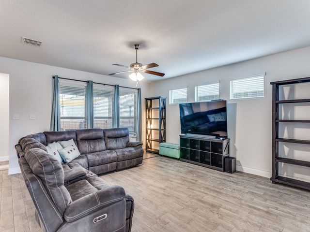 5629 Surry Mountain Trail, Fort Worth, TX 76179