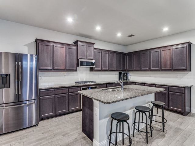 5629 Surry Mountain Trail, Fort Worth, TX 76179