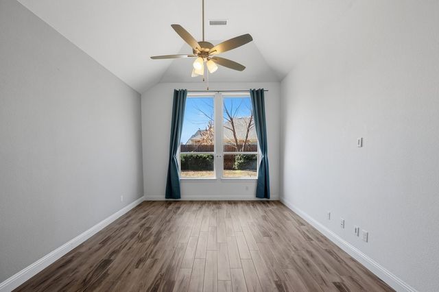 7508 Plumgrove Road, Fort Worth, TX 76123