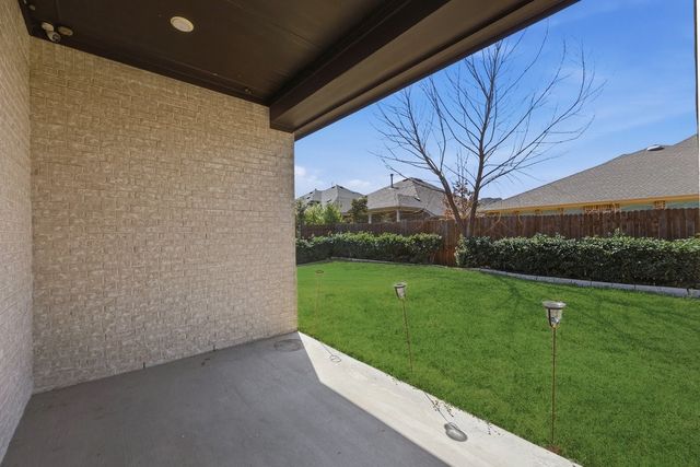 7508 Plumgrove Road, Fort Worth, TX 76123