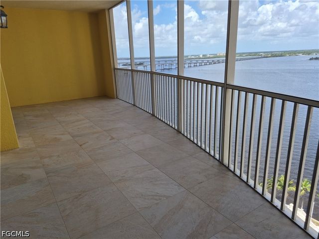 2743 1st ST 1504, Fort Myers, FL 33916