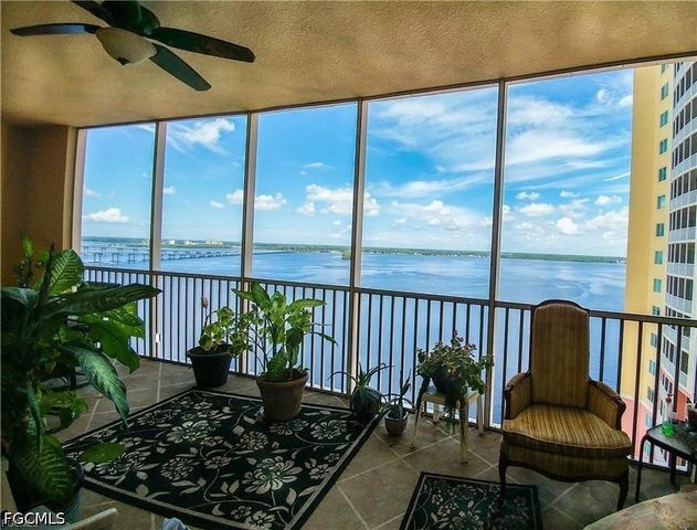 2743 1st ST 1504, Fort Myers, FL 33916