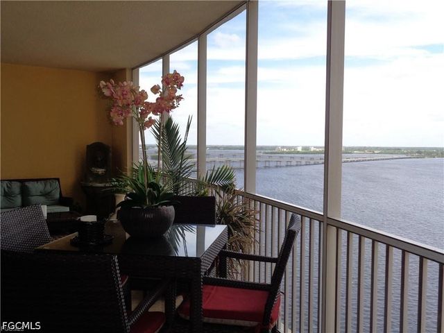 2743 1st ST 1504, Fort Myers, FL 33916