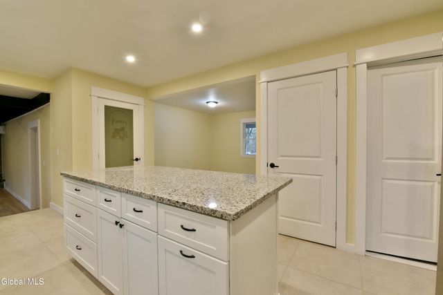 1011 Middleline Road, Milton, NY 12020