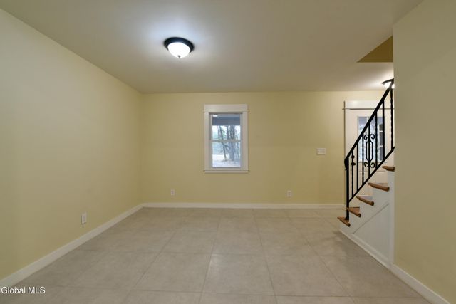 1011 Middleline Road, Milton, NY 12020