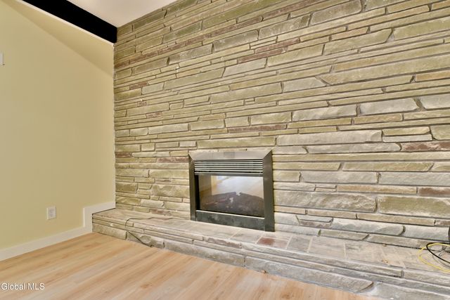 1011 Middleline Road, Milton, NY 12020