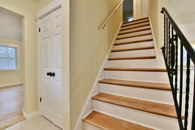 1011 Middleline Road, Milton, NY 12020