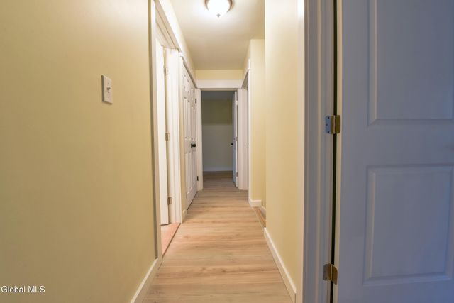 1011 Middleline Road, Milton, NY 12020