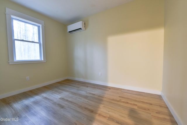 1011 Middleline Road, Milton, NY 12020