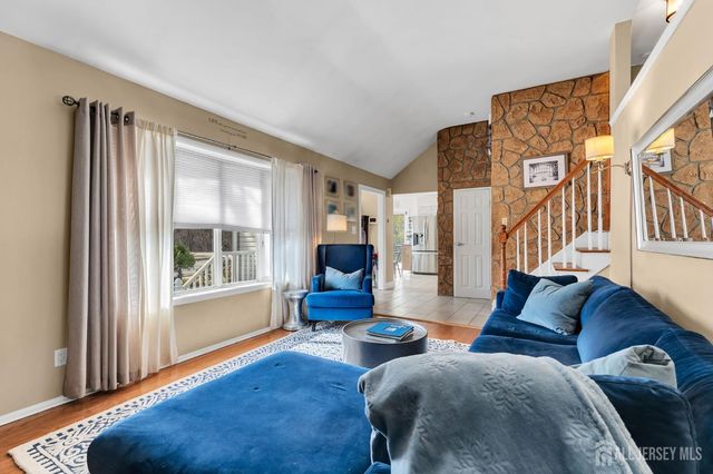 290 brunswick Avenue, Spotswood, NJ 08884