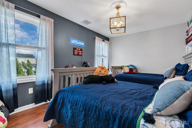 290 brunswick Avenue, Spotswood, NJ 08884