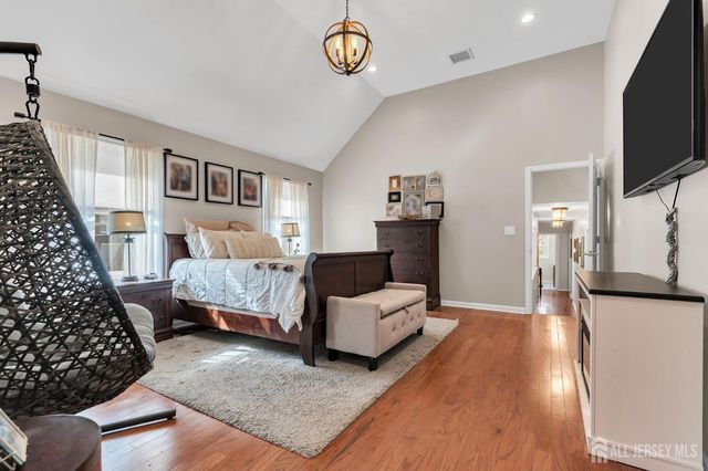 290 brunswick Avenue, Spotswood, NJ 08884