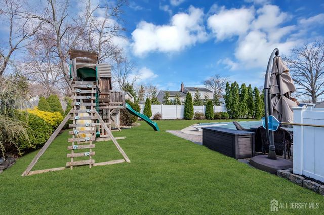 290 brunswick Avenue, Spotswood, NJ 08884