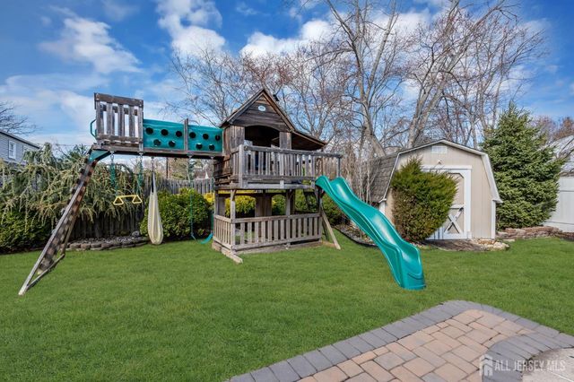 290 brunswick Avenue, Spotswood, NJ 08884