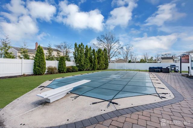 290 brunswick Avenue, Spotswood, NJ 08884