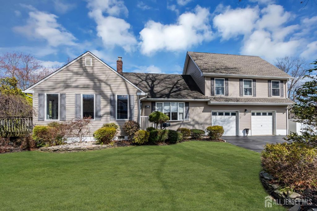 290 brunswick Avenue, Spotswood, NJ 08884