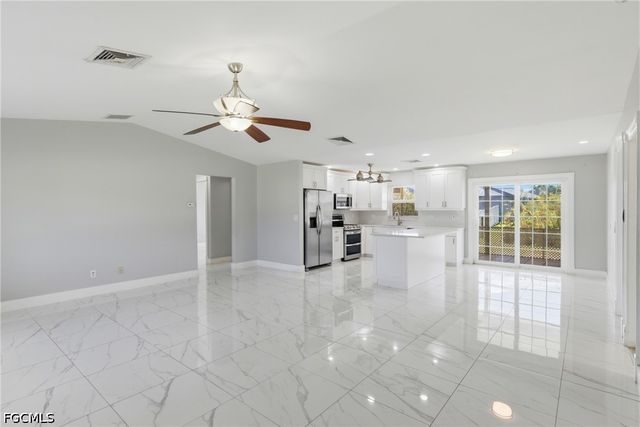 2658 SW 32nd ST, Cape Coral, FL 33914