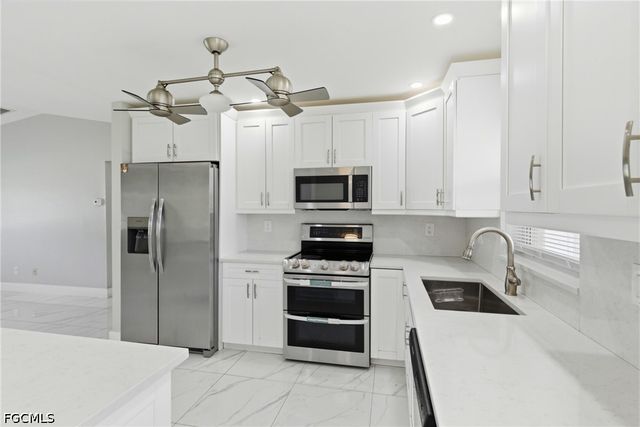 2658 SW 32nd ST, Cape Coral, FL 33914