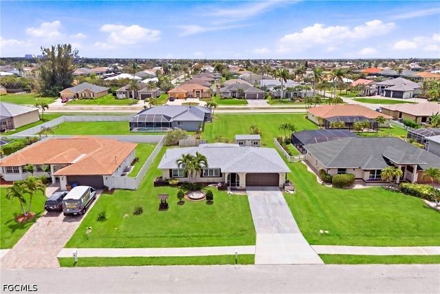 2658 SW 32nd ST, Cape Coral, FL 33914