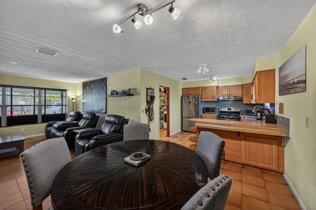 1211 NE 35th Street, Pompano Beach, FL 33064