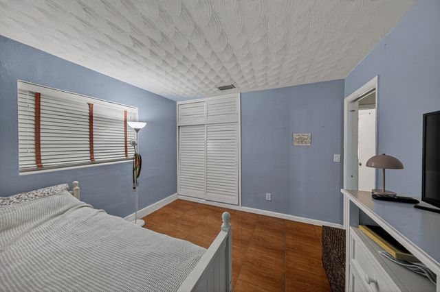 1211 NE 35th Street, Pompano Beach, FL 33064