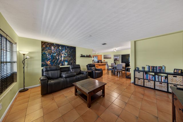 1211 NE 35th Street, Pompano Beach, FL 33064