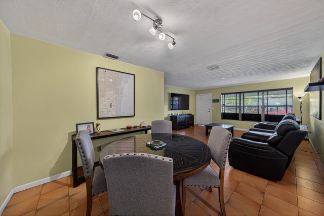 1211 NE 35th Street, Pompano Beach, FL 33064