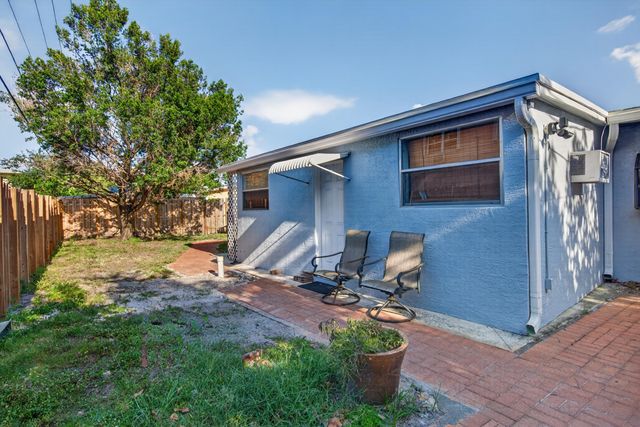 1211 NE 35th Street, Pompano Beach, FL 33064