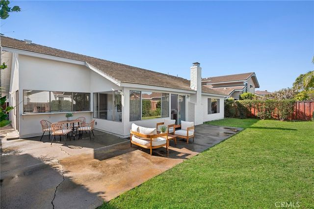 2030 Port Weybridge, Newport Beach, CA 92660