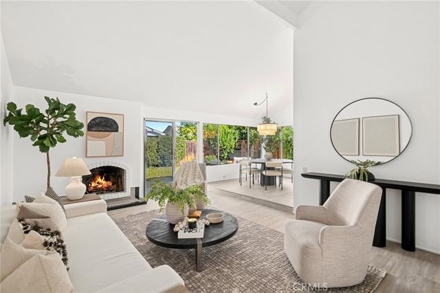 2030 Port Weybridge, Newport Beach, CA 92660