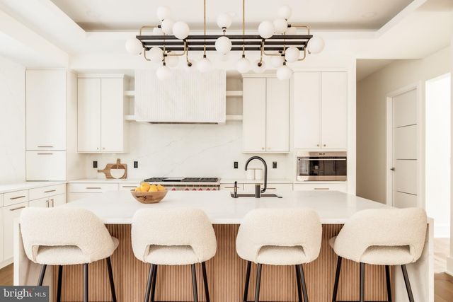 6605 LYBROOK CT, Bethesda, MD 20817